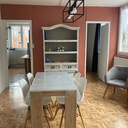 Lumineux Avec Balcon Au Centre De Dunkerque Daire