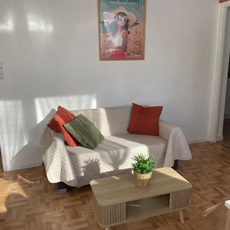 Lumineux Avec Balcon Au Centre De Dunkerque Dunkirk