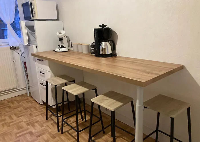 Lumineux Avec Balcon Au Centre De Dunkerque Daire Dunkirk