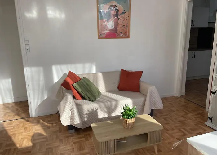 Lumineux Avec Balcon Au Centre De Dunkerque Dunkirk